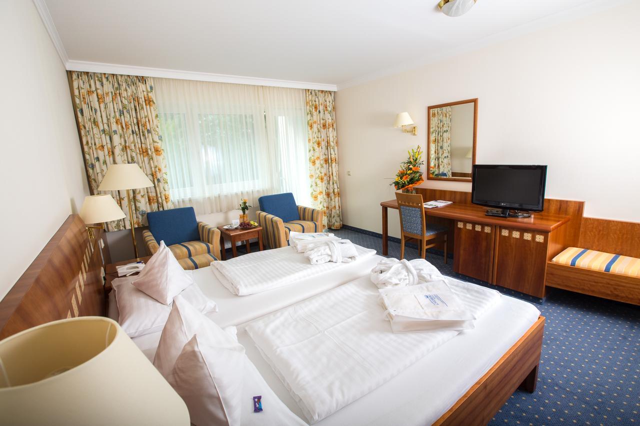 Gesundheitsresort Konigsberg Bad Schönau Exteriör bild