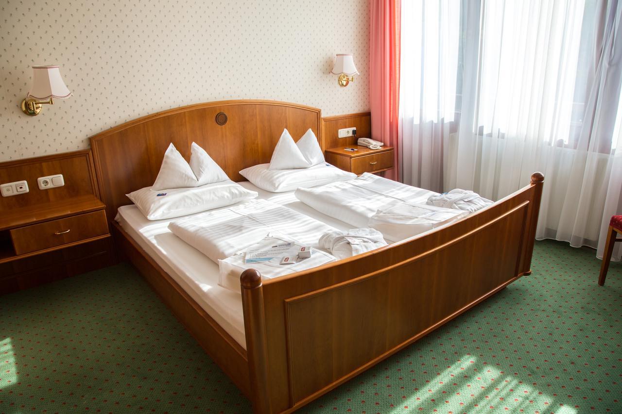 Gesundheitsresort Konigsberg Bad Schönau Exteriör bild