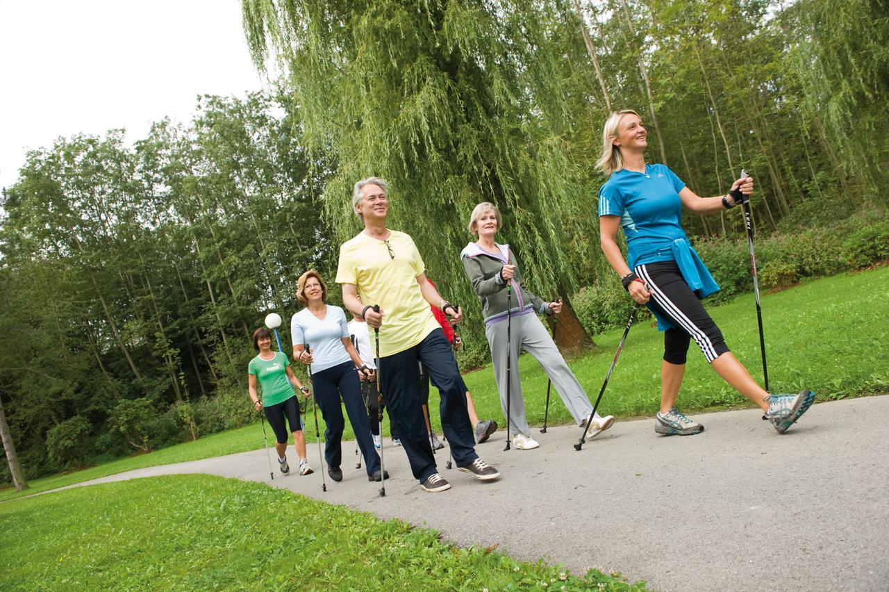 Gesundheitsresort Konigsberg Bad Schönau Exteriör bild